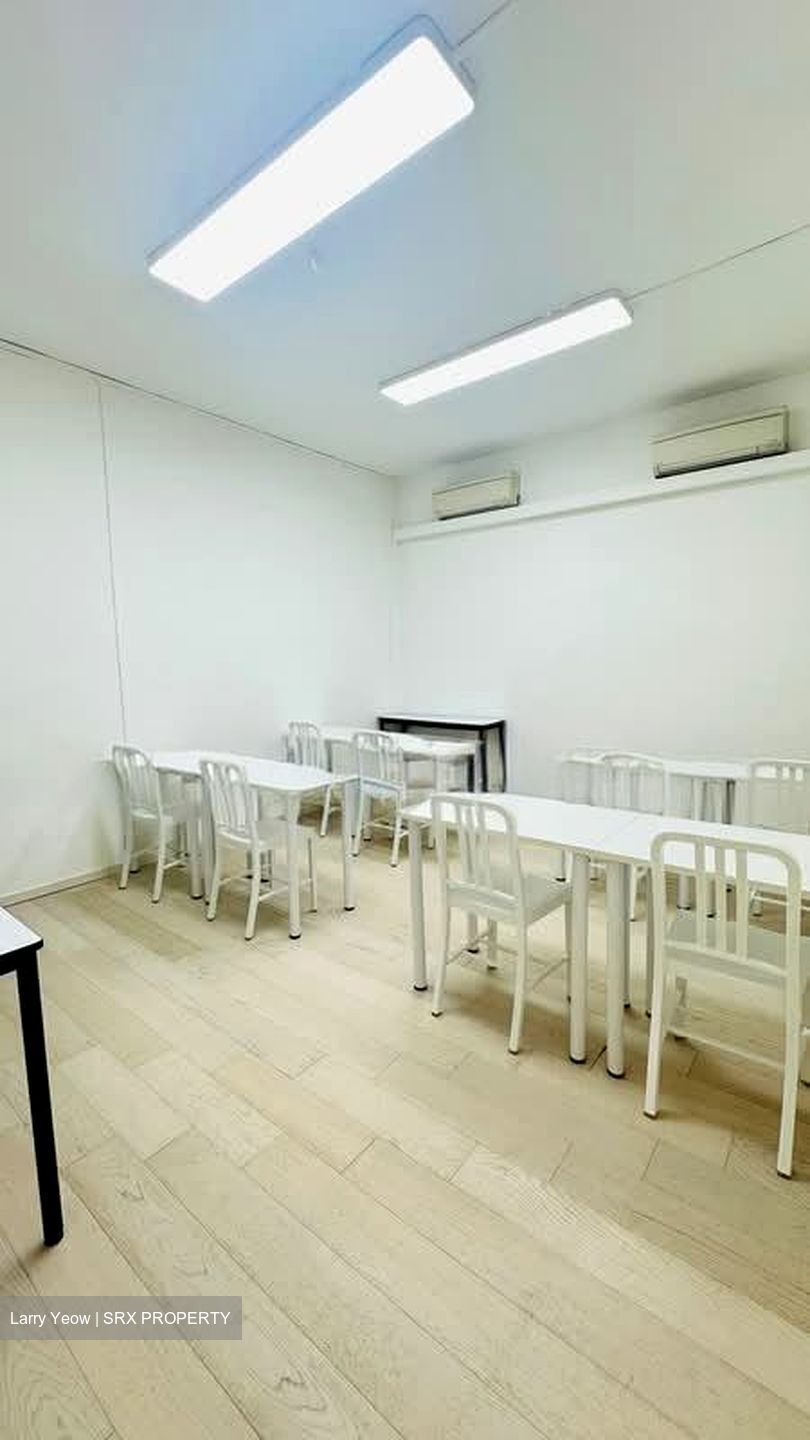 Goldhill Shopping Centre (D11), Office #579593801